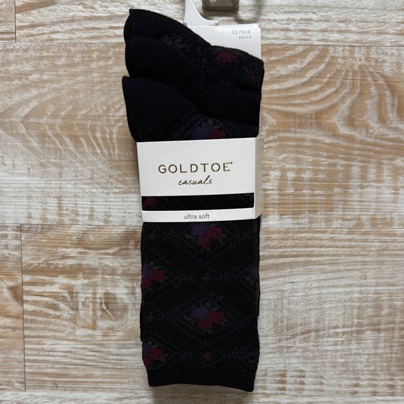 Gold Toe Casuals 3 Pair Pack of Socks in Size 6-9 - Picture 1 of 6